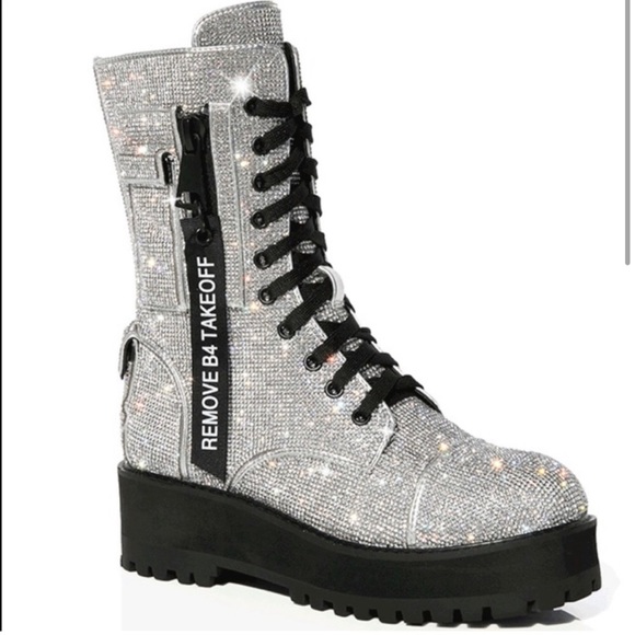 POSTER GIRL Shoes Limited Edition Dolls Kill Poster Girl Billionaire Bling Boots Sold Out